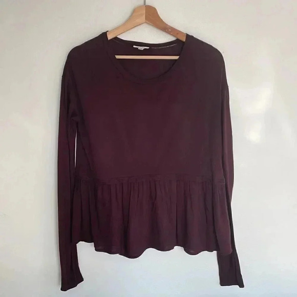 Aritzia  | Wilfred Plumb/Wine Peplum Top - Picture 1 of 5